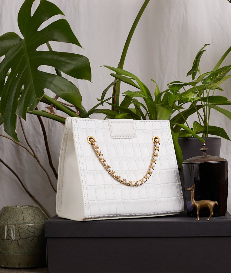 fauveamoureuse_croco_blanc