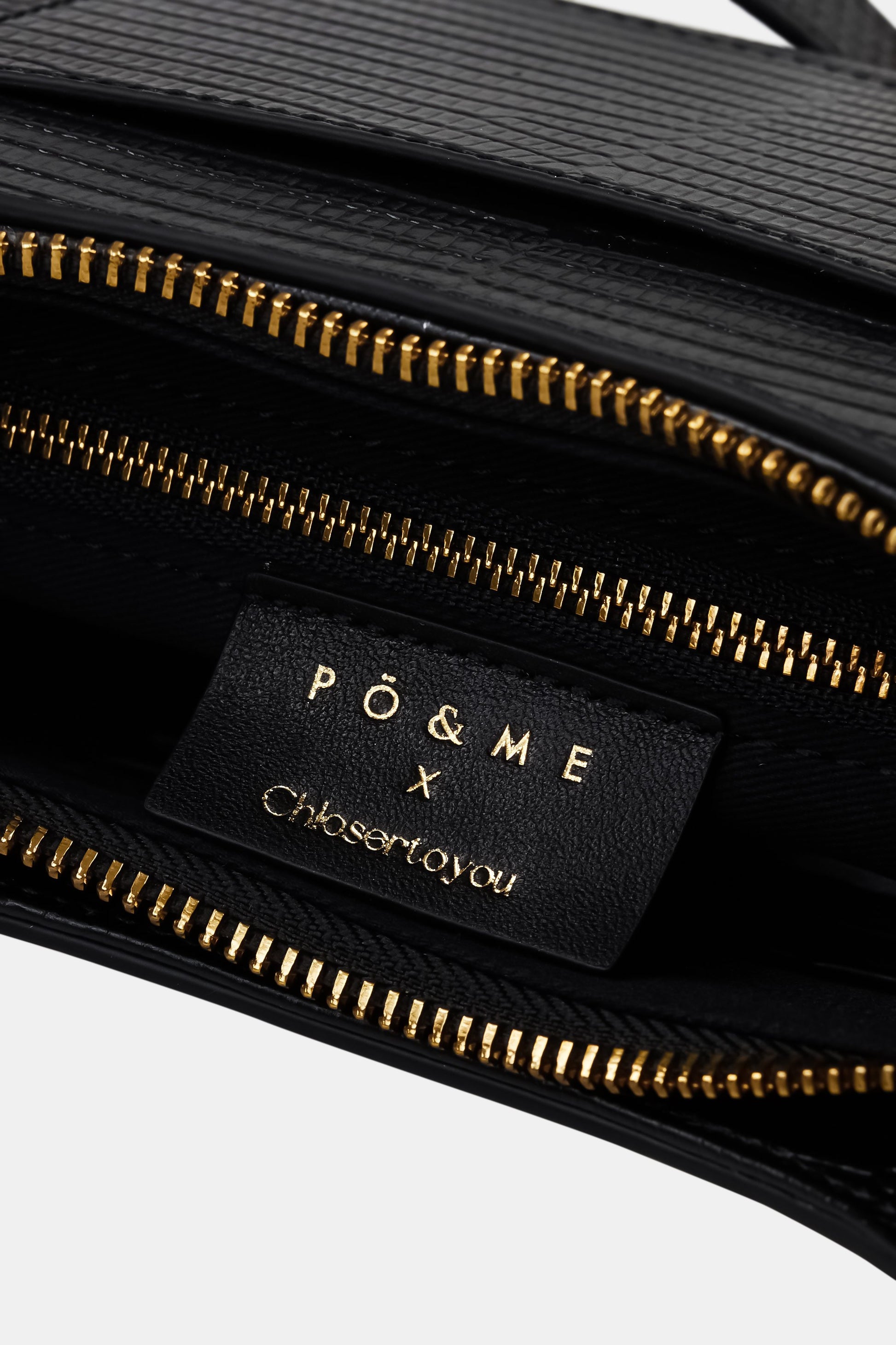 unefoisunreve_Noirembosselezard