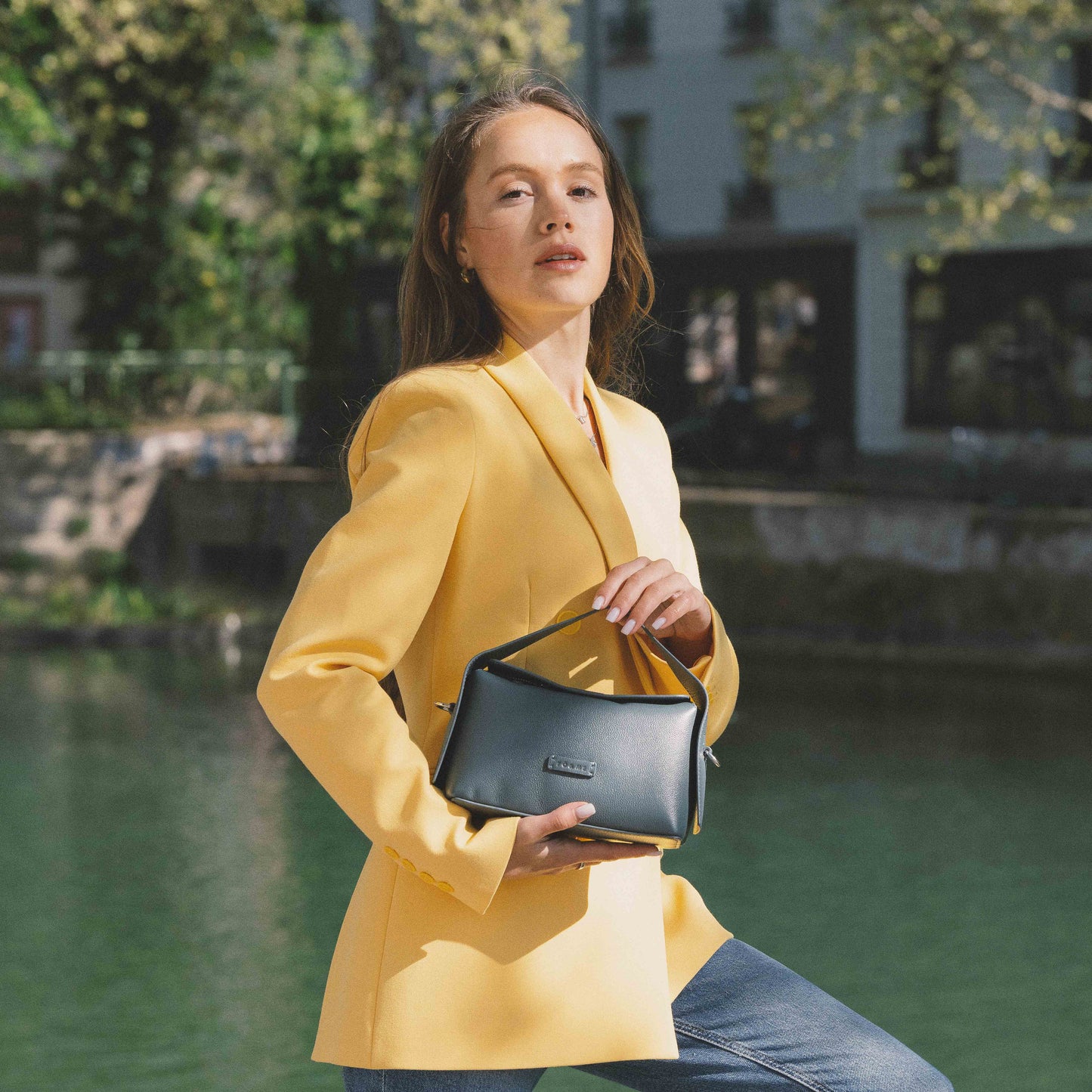 LesMotsdAmour_bleugris