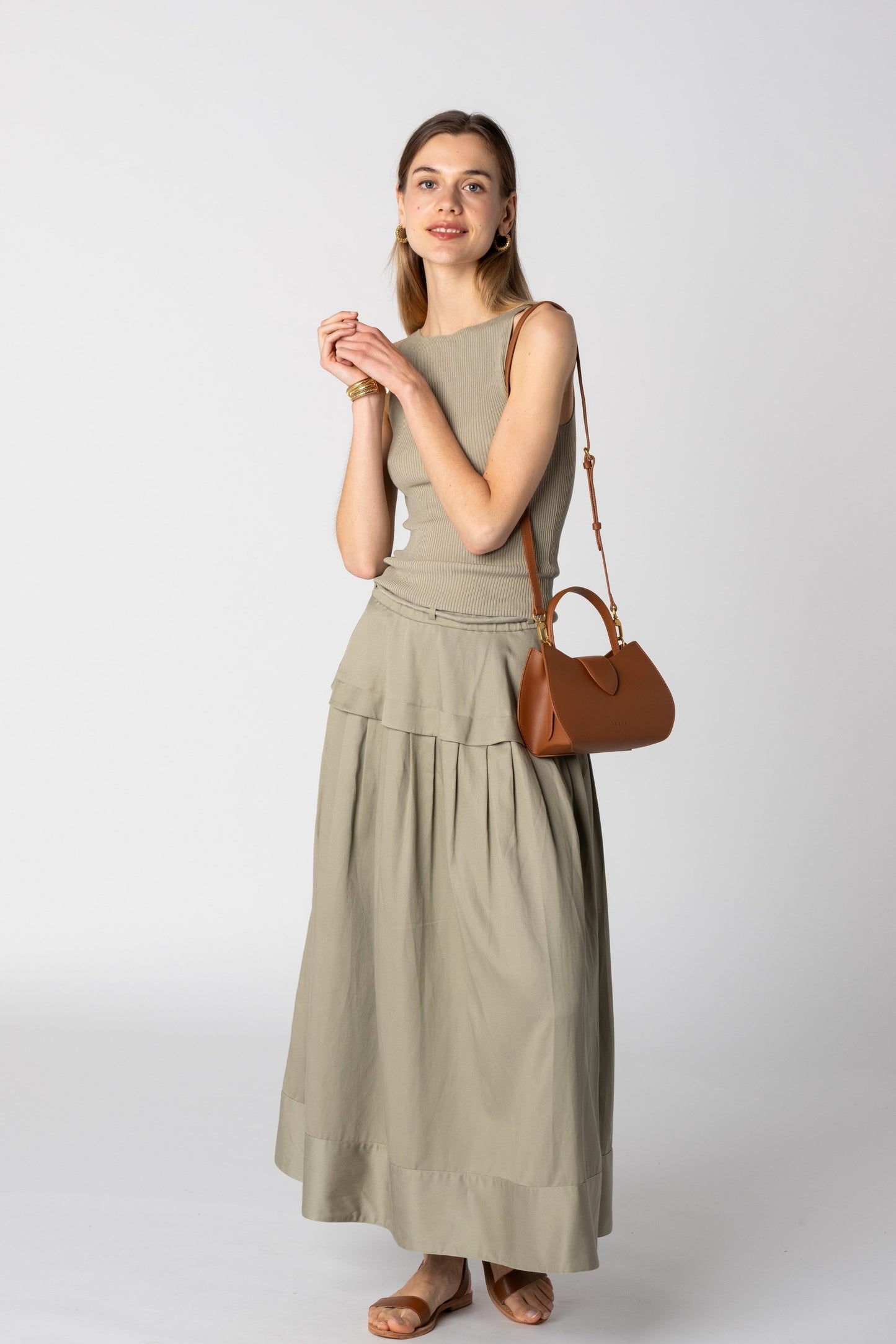 jeparleenreve_mini_camel