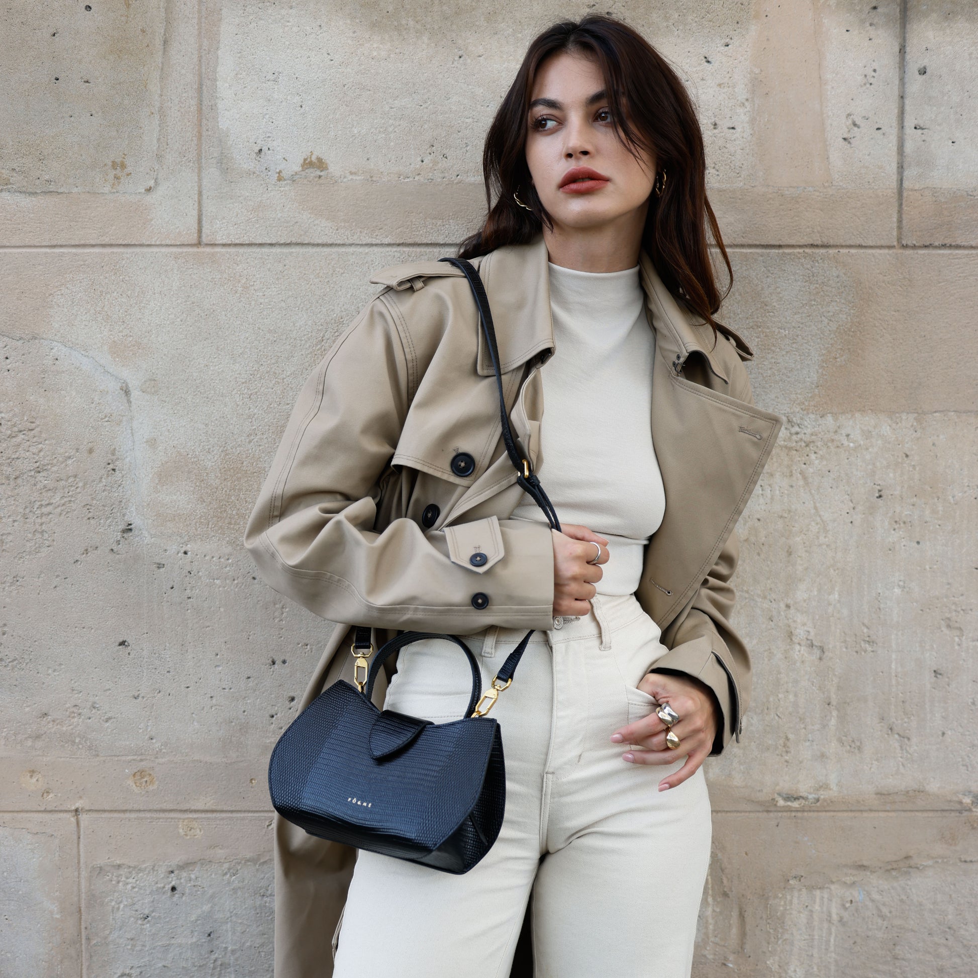 jeparleenreve_mini_Noir_embossé_Lézard