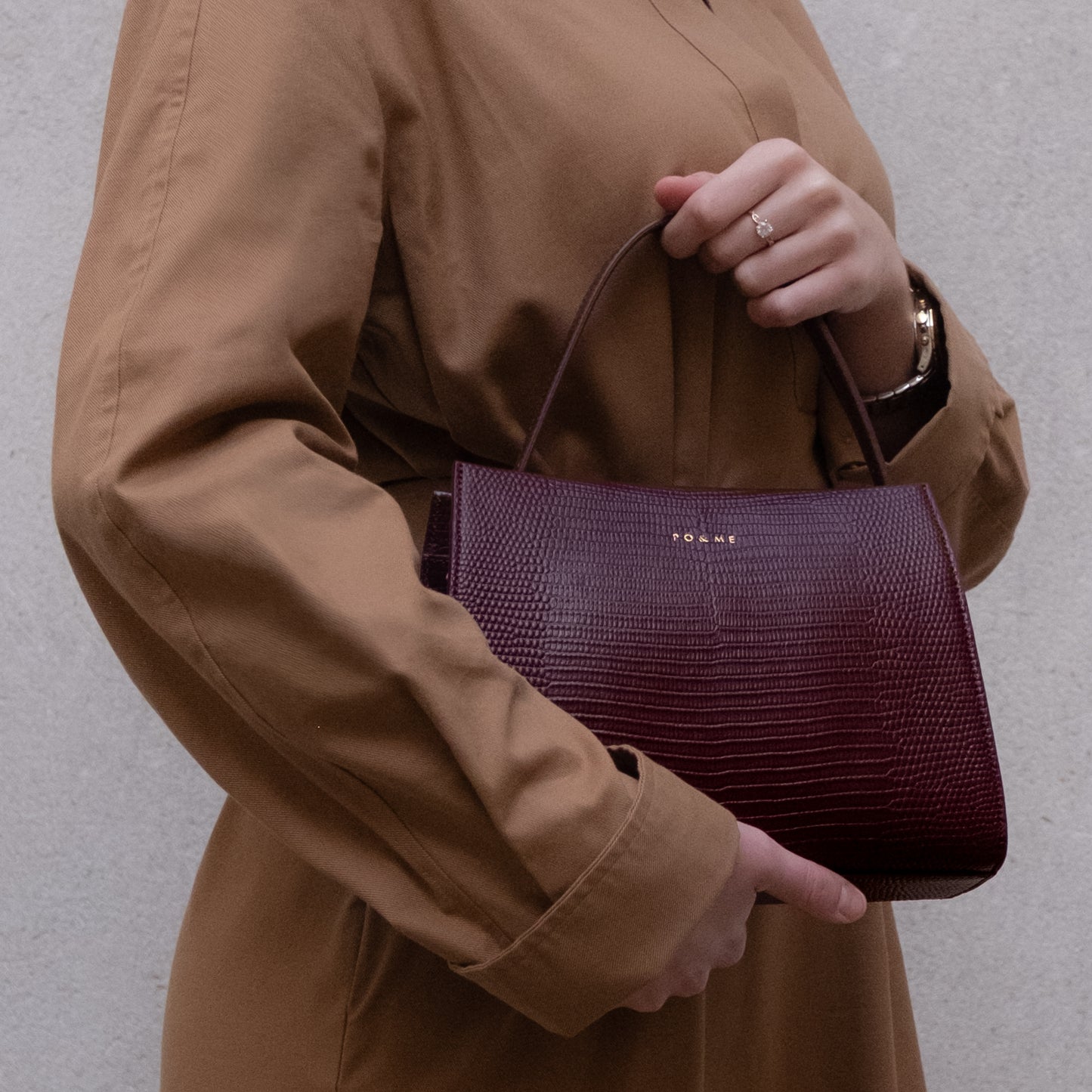 Songes_Innocents_Embosse_Lezard_Prune